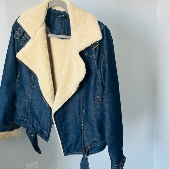 Women Clothes  Jean Jacket Forever 21 size S - Picture 1 of 5